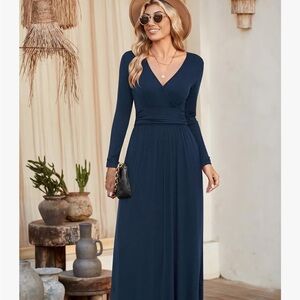 Elegant Navy Blue Maxi Dress